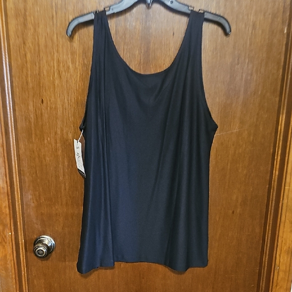 Duluth Solid Black XXL Women's Tank Top - Picture 5 of 5